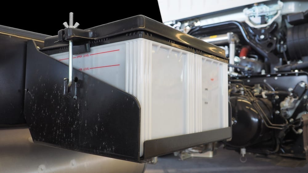 Car Battery vs Deep Cycle Battery