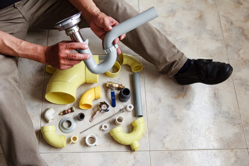 How to use plastic plumbing fittings